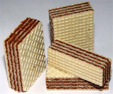Könntet ihr nicht die verpackung etwas vergrößern, dass man die kekse einfacher entnehmen kann und diese eventuell auch wiederverschließbar machen. Wafer (biscotto) - Wikipedia