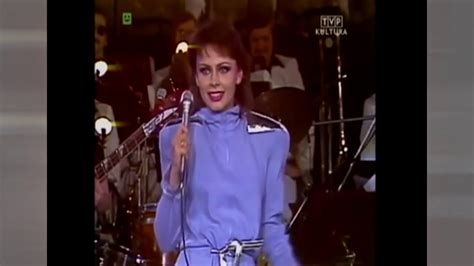 Iza is a debut album of polish singer izabela trojanowska. IZABELA TROJANOWSKA & BUDKA SUFLERA- SOPOT 1980 -KONCERT ...
