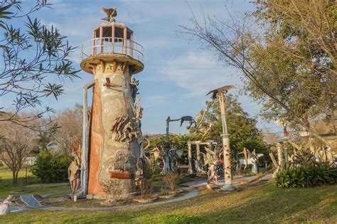 Visit The Chauvin Sculpture Garden The Heart Of Louisiana