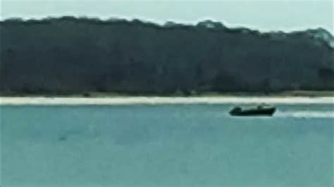 3 Rescued After Boat Becomes Stuck In Sandbar Off Long Island Coast