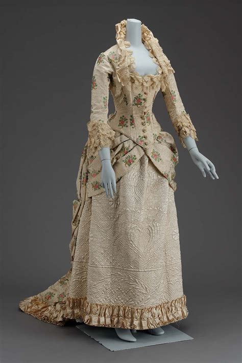 A Garden Carried In Your Pocket Fashionsfromhistory Dress 1880