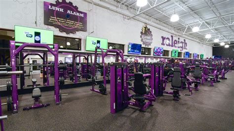 Gym In Raleigh Strickland Rd Nc 9650 Strickland Rd Planet Fitness