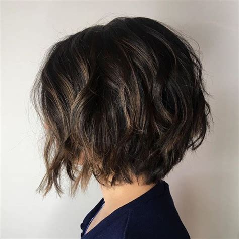 60 Classy Short Haircuts And Hairstyles For Thick Hair In 2020 Bob