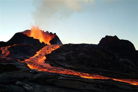The 12 Best Places To See Lava With Helpful Tips Rockhound Resource