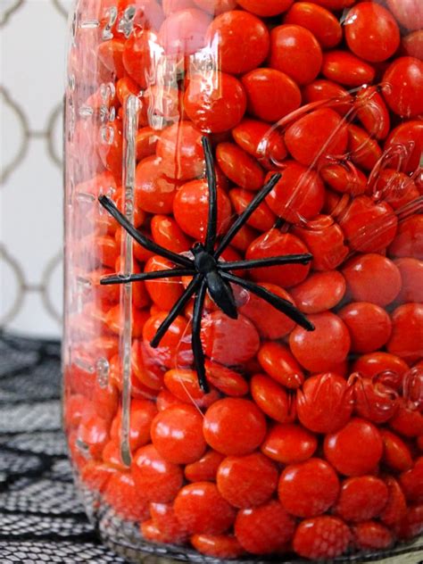 Diy Creepy Halloween Candy Jars Living La Vida Holoka
