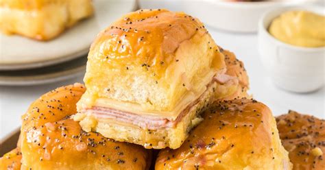 Baked Ham And Cheese Sliders The Novice Chef