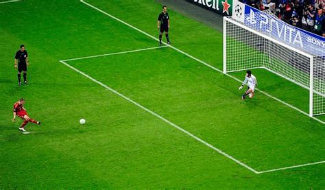 Use your mouse to move and aim and kick the ball with the left mouse button. Why the penalty shoot-out was introduced and how it has ...