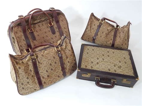 We did not find results for: Ferrari 308 328 Mondial 1980's Cavallino Print Italstyle Luggage Set - Classic Ferrari Parts