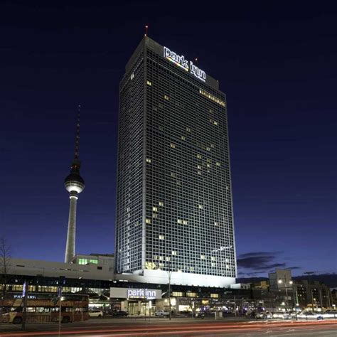 The accommodation is set within 1 km distance of the city centre. Hotel Berlin Alexanderplatz - Park Inn by Radisson Hotel ...