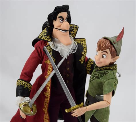 Peter Pan And Captain Hook Doll Set 2015 Dfdc Disney S Flickr