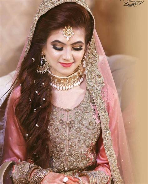 Most Gorgeous Pakistani Actresses Bridal Look Up Wedding Dresses 202021 Pakistani Bridal