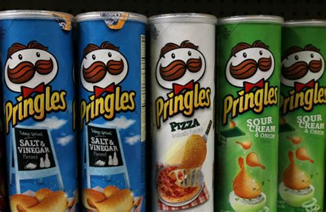Just In Time For The Holidays Pringles Chips Has 5 Festive Flavors