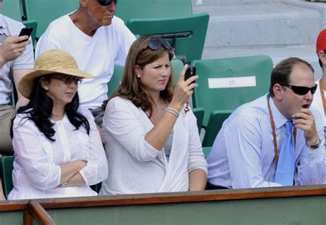 Switzerlands Roger Federer Pregnant Girlfriend Mirka Editorial Stock