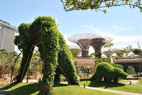 Spectacular Gardens By The Bay In Singapore Idesignarch Interior