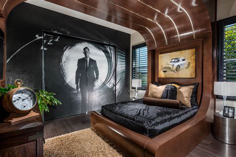 Interior designers always notice these bedroom decorating mistakes. 25 Best Interior Designers in California | The Luxpad