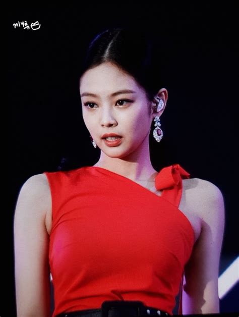 Learn From Jennie Kim How To Create Beautiful Hairstyles