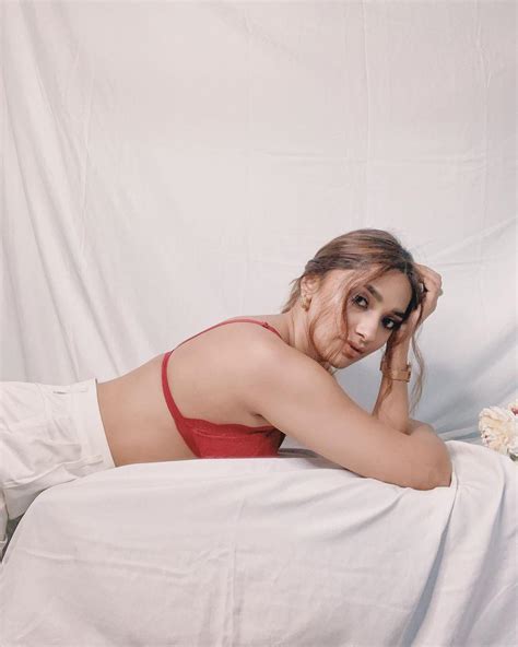 Jiya Shankar In Bikini Hot Photos Gallery Hot And Sexy Photoshoot