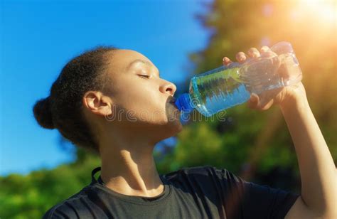 Woman Drink Water After Exercise Stock Image Image Of Drink Portrait