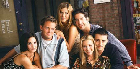 How Old Is The Cast Of And Just Like That - Woah, The 'Friends' Cast Didn't Like Their Theme Song | SELF