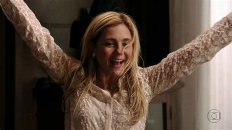 Adriana esteves was born on december 15, 1969 in rio de janeiro, rio de janeiro, brazil as adriana esteves agostinho. Adriana Esteves e Pâmela Tomé serão protagonistas de ...