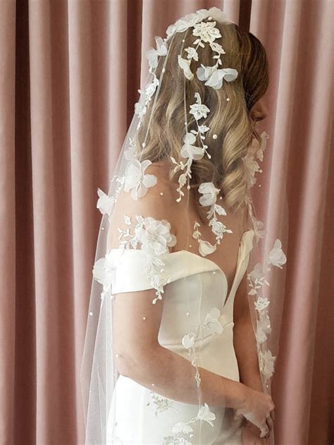 riviera floral lace wedding veil tania maras bespoke wedding headpieces wedding veils