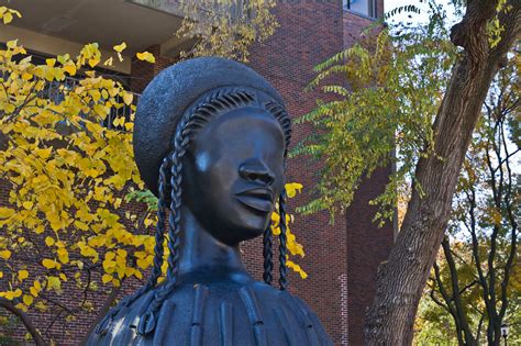 Upenn Installs Monumental Sculpture Of Black Woman Whyy