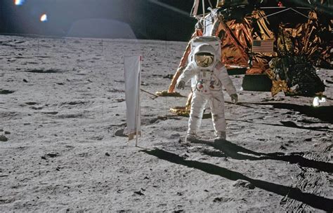La Mission Apollo 11 Et Le Premier Pas De Lhomme Sur La Lune Mission