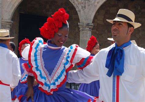 A Look At Merengue Dominican Republics National Dance With Its Unique