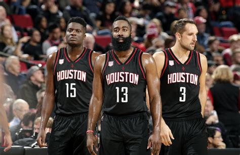 Did houston improve from last season? Houston Rockets vs. New Orleans Pelicans at Toyota Center ...
