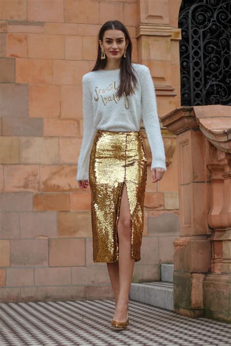 Sequin Midi Skirts And How To Style Them Peexo Style Beauty And