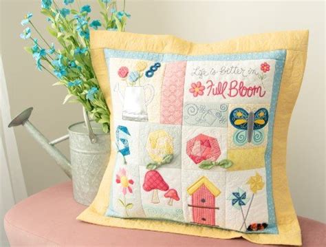 Life Is Better In Full Bloom Pillow Kit