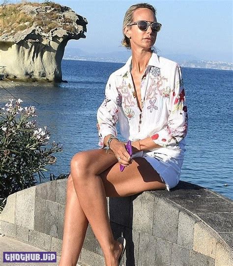 Lady Victoria Hervey Fappening Topless And Sexy Photos Top Nude