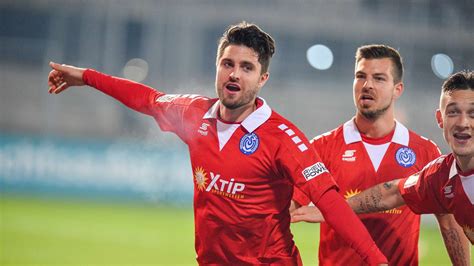 Der msv duisburg war gründungsmitglied der bundesliga. Unser Testspiel-Gegner MSV Duisburg im Check | Bayer04.de