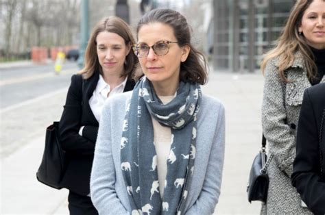 Seagrams Heiress Clare Bronfman To Plead Guilty In Sex Cult Case