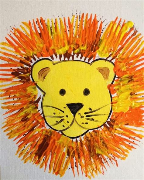 Lion Fork Print Lion Craft Zoo Crafts Preschool Preschool Crafts