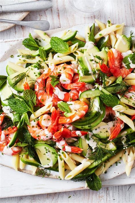 Choose any pasta you like! Christmas Pasta Salad Recipe / Easy Pasta Salad Recipe ...