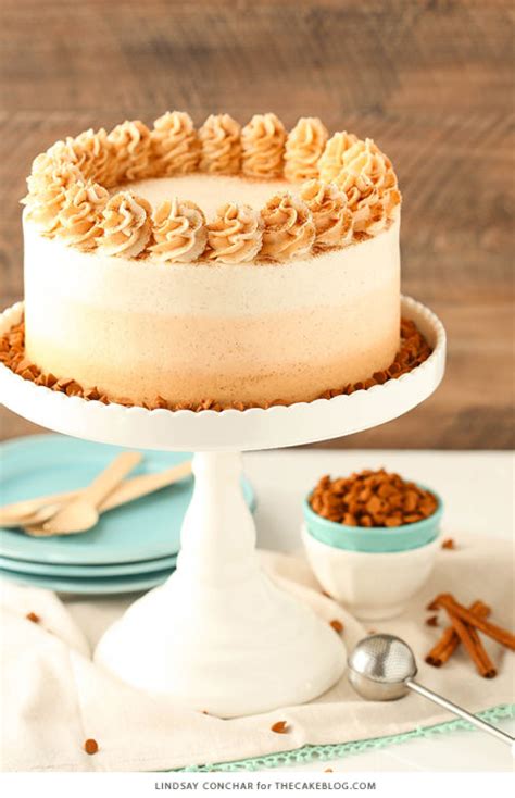 They look like adorable acorns, but they are actually a delicious truffle. 14 Thanksgiving Cake Ideas - Holiday Cake Decorating Ideas ...