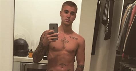 Justin Bieber Shirtless Instagram Photo May Popsugar Celebrity