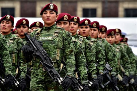 Cuántas mujeres militares hay en México