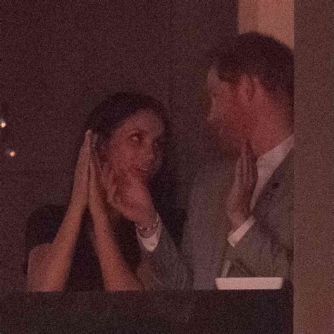 Meghan Markle And Prince Harry Publicly Kissed At The Invictus Games Closing Ceremony