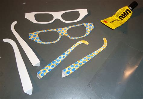 Eine brille basteln (malvorlage & anleitung). Eine Brille basteln (Vorlage & Anleitung)