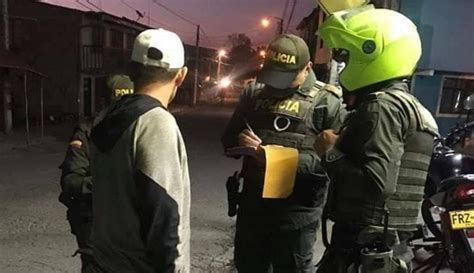 La gobernación de antioquia explicó que entre este lunes y hasta el próximo miércoles regirá la medida: COMPARENDOS: Policía en el Quindío impartió 33 comparendos ...