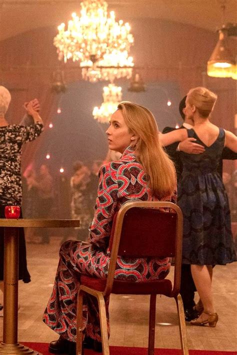 On killing eve, jodie comer's villanelle spends as much time artfully murdering people as she does seducing them. Killing-Eve-Jodie-Comer-Villanelle-TV-Fashion-Costumes ...