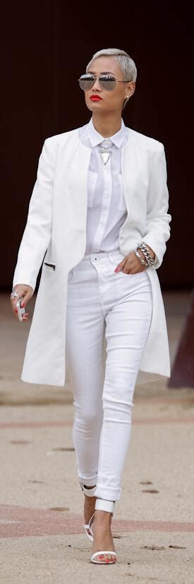 6 total white outfits for spring and summer - stylishwomenoutfits.com