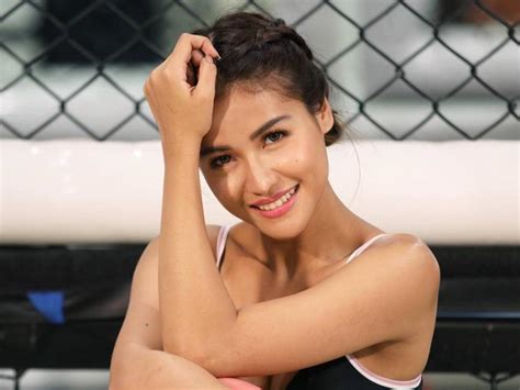 Watch Sanya Lopez Plays Strip In A Game Of Never Have I Ever Gma