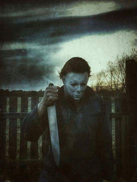 Through seven movies in the series, with each more absurd than the last, chucky has killed 38 total people. Mask Maker | Halloween film, Michael myers halloween ...