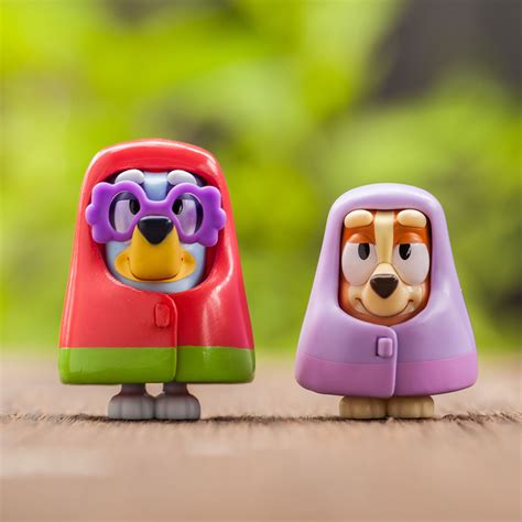 Shop At An Honest Value New Bluey Grannies Bluey And Bingo Mini Figures 2