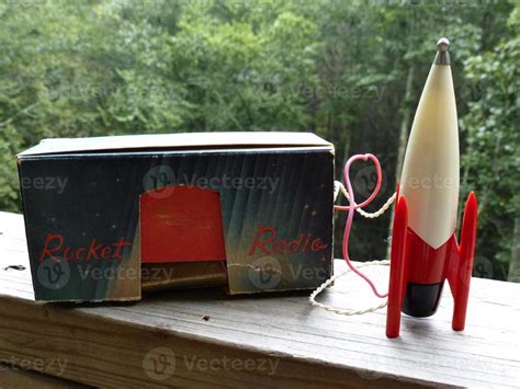 Vintage Rocket Ship Crystal Radio 21508911 Stock Photo At Vecteezy