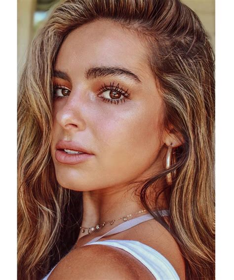 Addison Rae On Instagram “my Eyebrows Said 🐛” Gorgeous Rock Your Hair