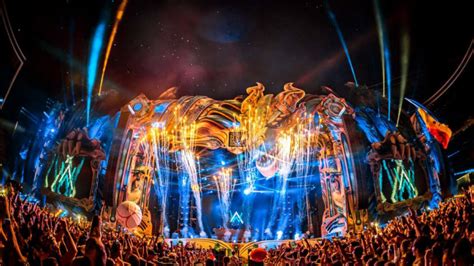 Festivalul neversea urmează să se desfășoare între 8 și 11 iulie, pe insula visurilor din constanța, iar acum avem parte de primul val de artiști confirmați. Untold and Neversea Music Festivals Offer Festival Tickets ...